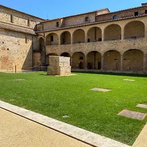  Hostel Contessa Ava Dei Lambardi